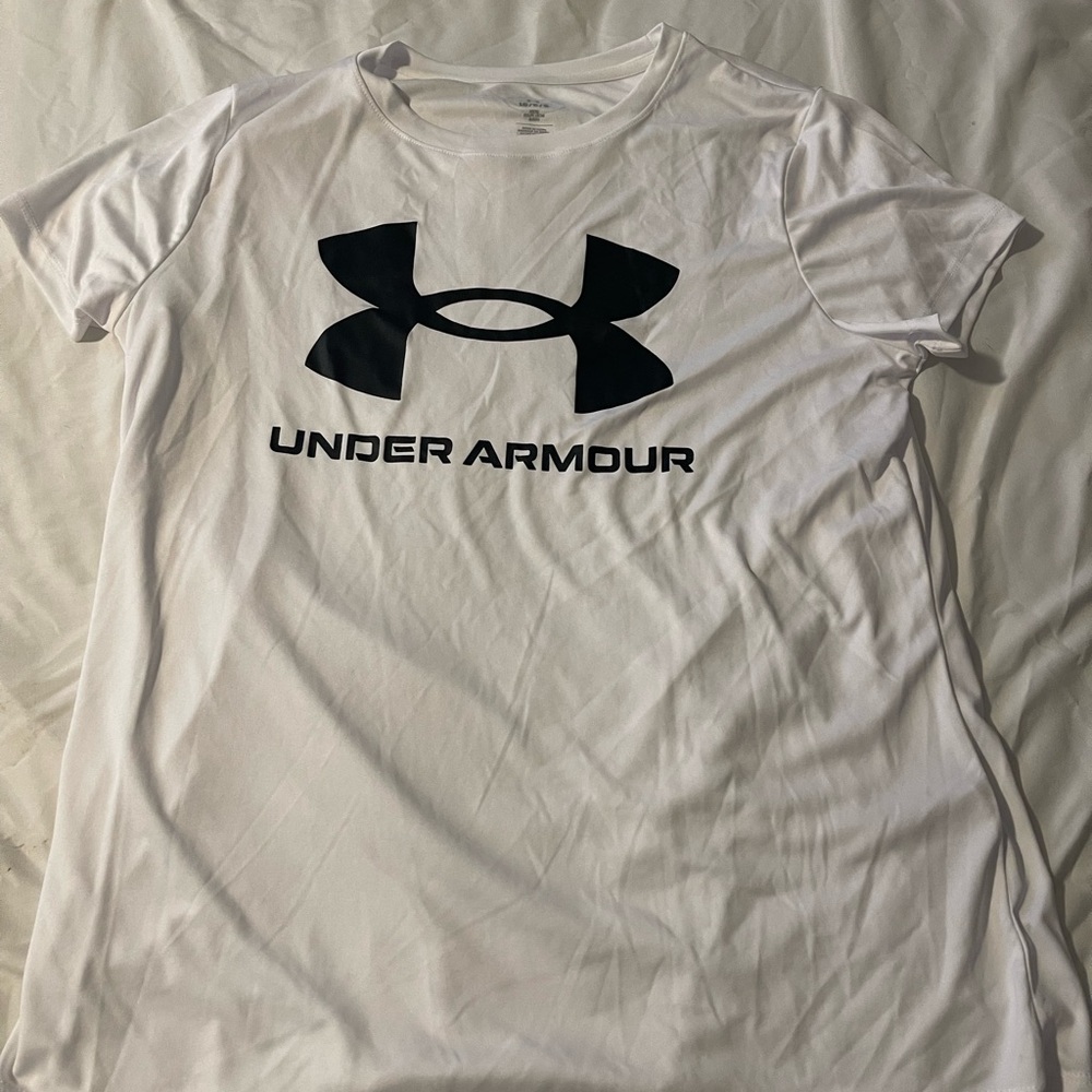 Women’s Under Armour dri fit white shirt size large